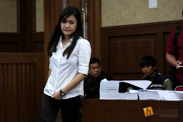 Lanjutan Sidang Jessica ke 22 7.jpg