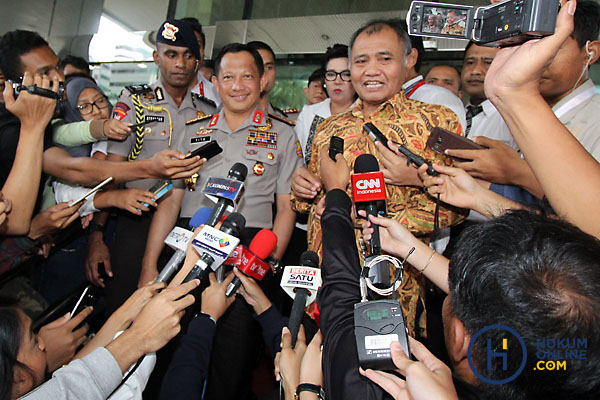 Kapolri Jenderal Tito Karnavian dan Ketua KPK Agus Rahardjo. Foto: RES