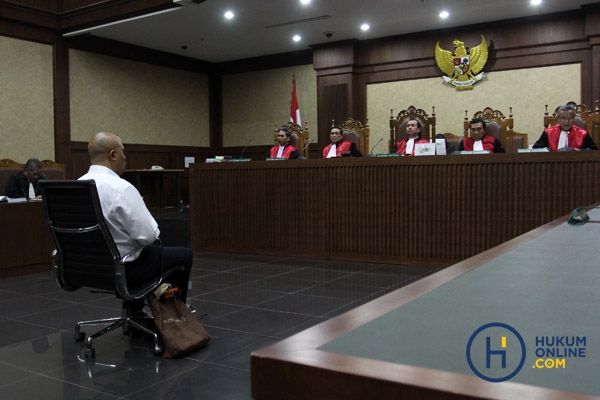 Sidang Putusan I Putu Sudihartana 5.JPG