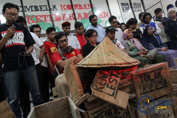 Konpers Wafatnya salah satu pendemo Semen Indonesia 5 .JPG