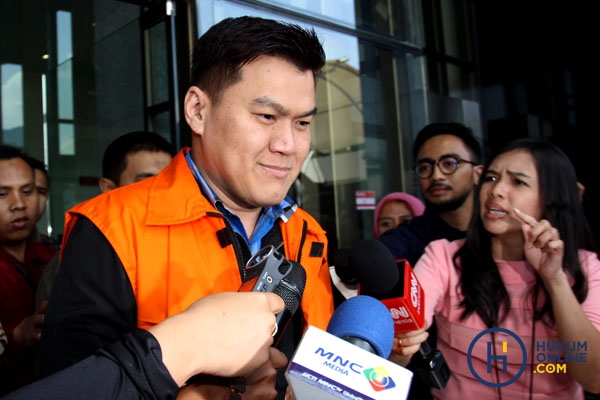 Ani Narogong Akhirnya Resmi Ditahan KPK 6.JPG