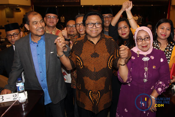 Oesman Sapta Odang (tengah). Foto: RES 