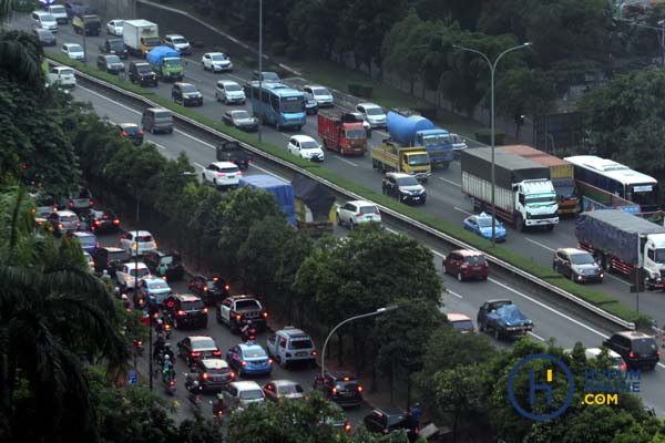 Ilustrasi kepadatan lalu lintas. Foto: RES