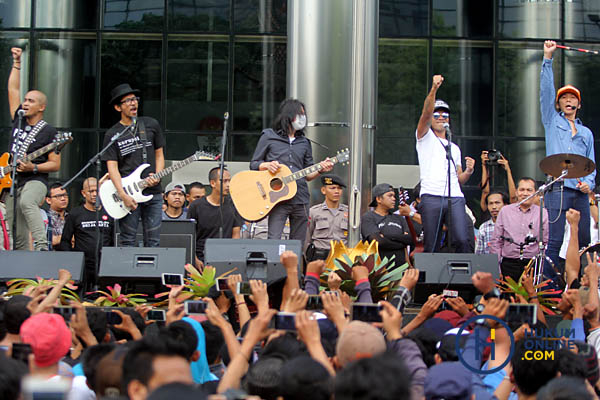 Aksi Konser Slank Dukung KPK 2.JPG