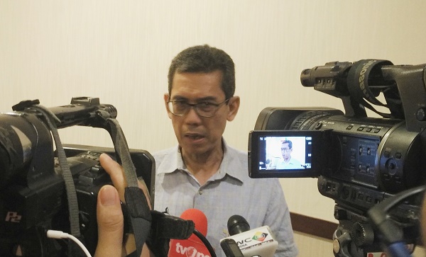 Direktur Eksekutif Indonesia Resources Studies (IRESS), Marwan Batubara, dalam diskusi terkait dampak relaksasi ekspor mineral terhadap program hilirisasi mineral tambang, Kamis (20/7), di Jakarta. Foto: DAN