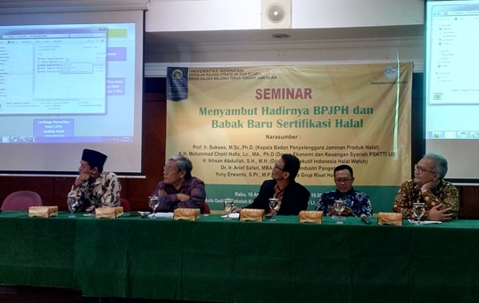 Seminar mengenai sertifikat halal dan BPJPH di Jakarta, Rabu (16/8). Foto: EDWIN