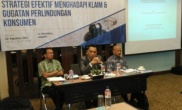 Acara hukumonline yang bertema â€œStrategi Efektif Menghadapi Klaim & Gugatan Perlindungan Konsumenâ€ di Jakarta, Selasa (22/8).  Foto: DAN