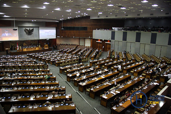 Sidang Paripurna Pansus KPK 6.JPG