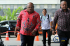 Gubernur Papua sambangi KPK 6.JPG