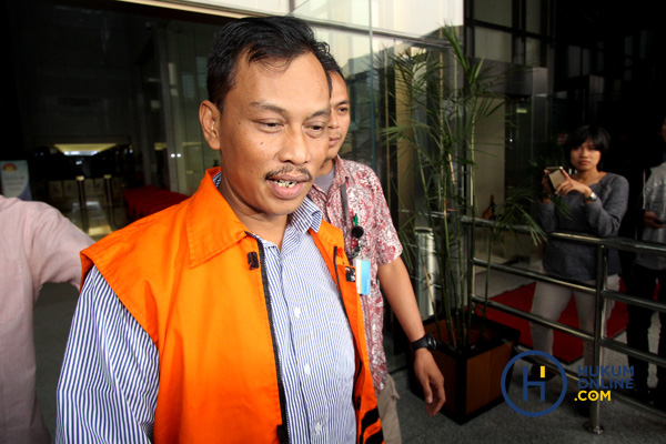 Mantan Ketua DPRD Malang Ditahan KPK 3.JPG