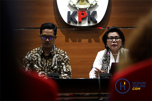 KPK Tetapkan Pengacara dan Dokter Setya Novanto Jadi Tersangka 1.JPG