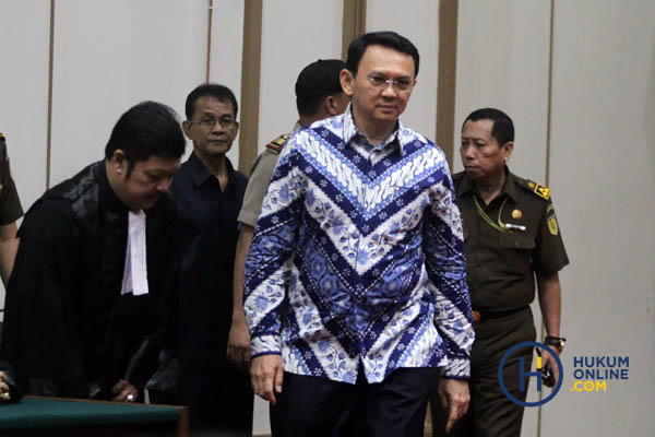 Gubernur DKI Jakarta Basuki Tjahaja Purnama alias Ahok saat menjalani persidangan di PN Jakarta Utara. Foto: RES