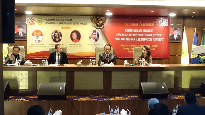 Seminar nasional mengupas pasal obstruction of justice dan hak imunitas advokat di Universitas Pakuan Bogor, Sabtu (31/3). Foto: AID