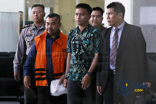 Ketua dan 4 Anggota DPRD Malang Resmi Ditahan KPK 6.JPG