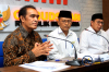 Ombudsman Serahkan Laporan Pelanggaran Umroh ke Menteri Agama 2.JPG