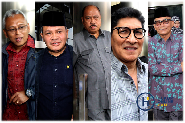 KPK Periksa 5 Orang Mantan Anggota DPR RI Terkait KTP-el 1.JPG