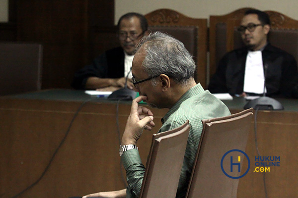 Mantan Dokter Setya Novanto Dituntut Hukuman Enam Tahun Penjara 3.JPG