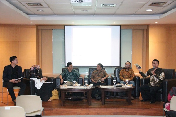 Suasana diskusi bedah buku Hatta di Perpustakaan MPR, Rabu (15/8). Foto: Humas MPR