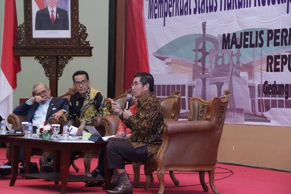 Suasana sarasehan bertajuk Memperkuat Status Hukum Ketetapan MPR dan MPRS dalam Sistem Hukum Indonesia di Komplek Gedung MPR, Sabtu (18/8). Foto: Humas MPR