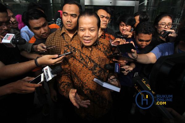 Wakil Ketua DPR RI Taufik Kurniawan Diperiksa KPK 5.JPG