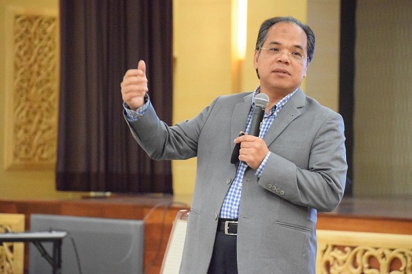 Prof Abu Bakar Munir. Foto: Koleksi pribadi