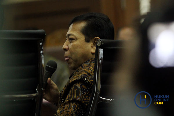 Mantan Ketua DPR Setya Novanto saat bersaksi di Pengadilan Tipikor Jakarta.