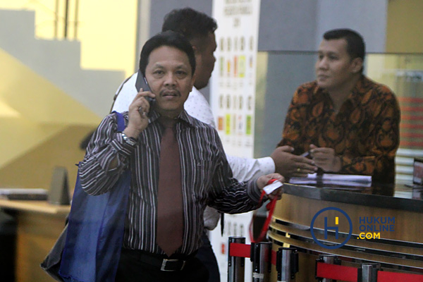 Ketua PN Semarang Diperiksa KPK 3 .JPG