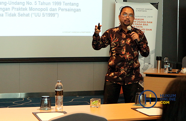 Partner Kantor Hukum AssegafÂ Hamzah and Partners (AHP) Farid Fauzi Nasution dalam Pelatihan Hukumonline 2019 Memahami Hukum Persaingan Usaha dan Kemitraan pada Era Digital dan Data Raksasa di Jakarta, Selasa (26/2/2019). Foto: RES