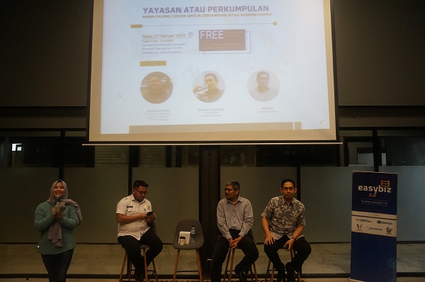Acara diskusi â€œYayasan atau Perkumpulan, Mana Paling Cocok untuk Organisasi atau Komunitasmu?â€ di Jakarta, Rabu (27/2). Foto : Easybiz
