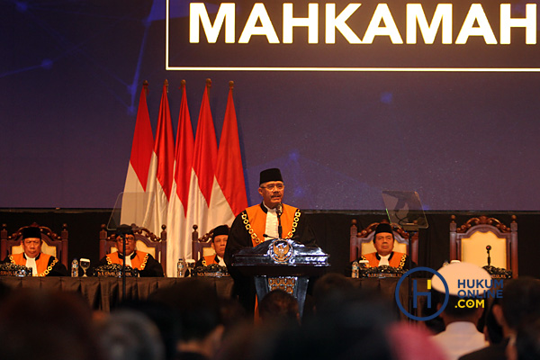 Ketua MA M. Hatta Ali saat penyampaian Laporan Tahunan MA Tahun 2018 di Jakarta Convention Center, Rabu (27/2). Foto: RES