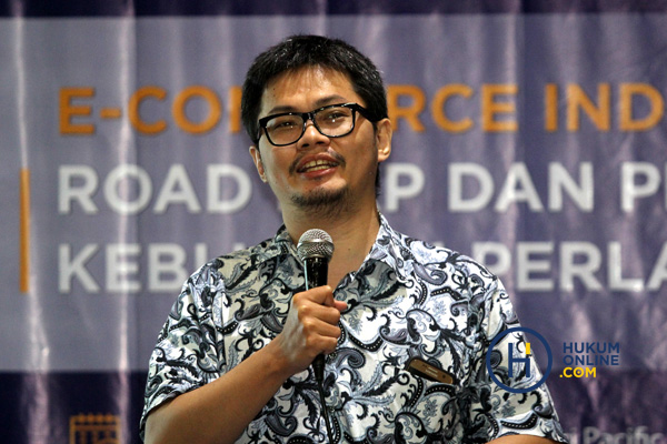 Even Alex Chandra selaku Ketua Bidang Kebijakan Umum dari Asosiasi E-Commerce Indonesia (idEA) dalam Diskusi Hukumonline.com 