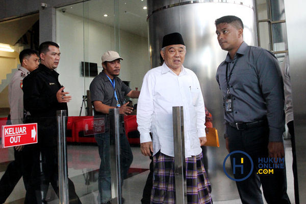 Kasus Romahurmuziy, KPK Periksa Tokoh PPP Jawa Timur 1.JPG