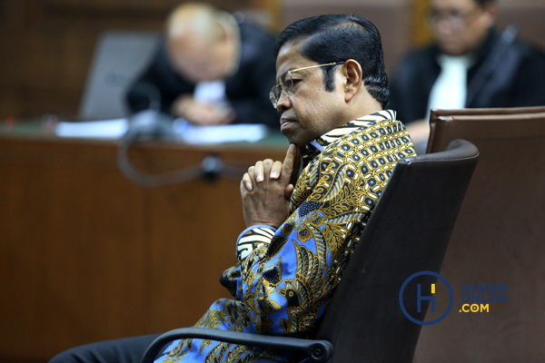 Idrus Marham saat menjalani sidang tuntutan di Pengadilan Tipikor Jakarta, Kamis (21/3). Foto: RES