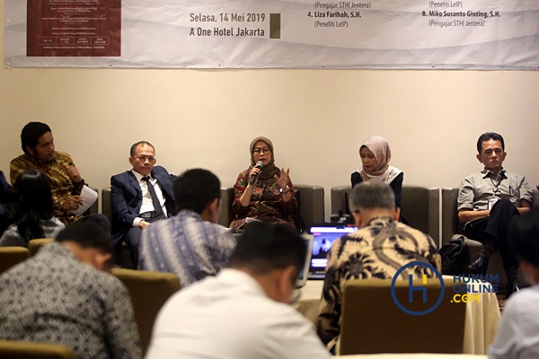 Diskusi publik dengan tema Mengkaji Putusan Hakim, di Jakarta, Selasa (14/5). Foto: RES