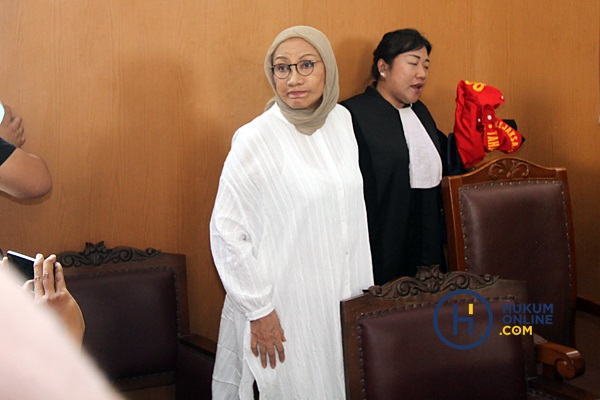 Ratna Sarumpaet Divonis Dua Tahun Penjara 5.jpg