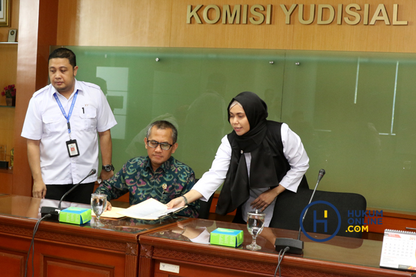 Koalisi Anti Korupsi Laporkan 2 Hakim Agung yang Bebaskan Syafruddin Temenggung ke KY 3.JPG