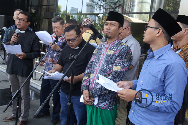 Aksi Tokoh Lintas Agama Tolak Revisi UU KPK 3.JPG