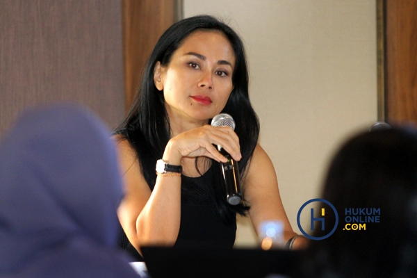 Cindy Djojonegoro selaku Partner dari Siregar & Djojonegoro Law Firm dalam workshop bertema Perkembangan Kebijakan Pembiayaan Infrastruktur di Indonesia: Skema KPBU dan PINA di Jakarta, Kamis (26/9).