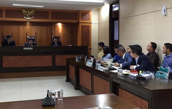 KPPU menggelar sidang pemeriksaan pendahuluan terkait dugaan pelanggaran persaingan usaha yang dilakukan Grab Indonesia dengan PT TPI. Foto: HMQ