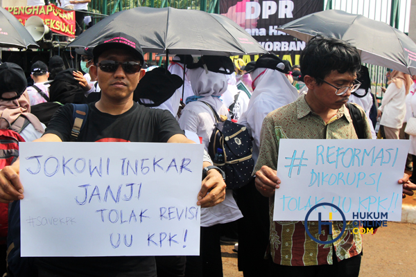 Demo menolak revisi UU KPK. Foto: RES