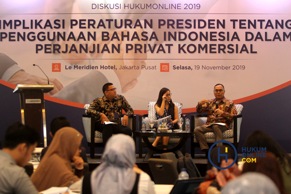 Sesi I mengenai Ruang Lingkup Kebijakan Penggunaan Bahasa Indonesia