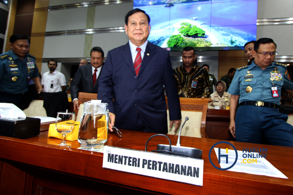 Menhan Prabowo Raker Perdana dengan Komisi I DPR 1.JPG