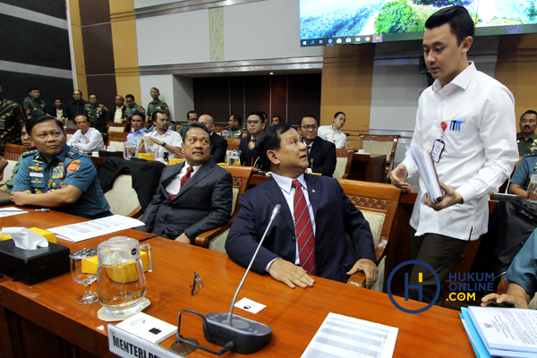 Menhan Prabowo Raker Perdana dengan Komisi I DPR 5.JPG