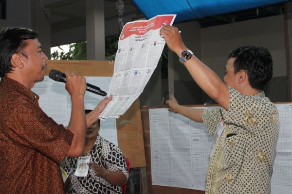 Ilustrasi pemungutan suara dalam pemilihan. Foto: MYS