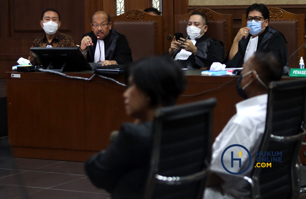 Sidang lanjutan terpidana kasus cessie Bank Bali Joko Tjandra dalam perkara dugaan suap kepada jaksa dan perwira tinggi Polri serta pemufakatan jahat di Pengadilan Tipikor, Jakarta, Selasa (10/11). Sidang beragendakan pemeriksaan sejumlah saksi yang dihadirkan oleh JPU. Foto: RES