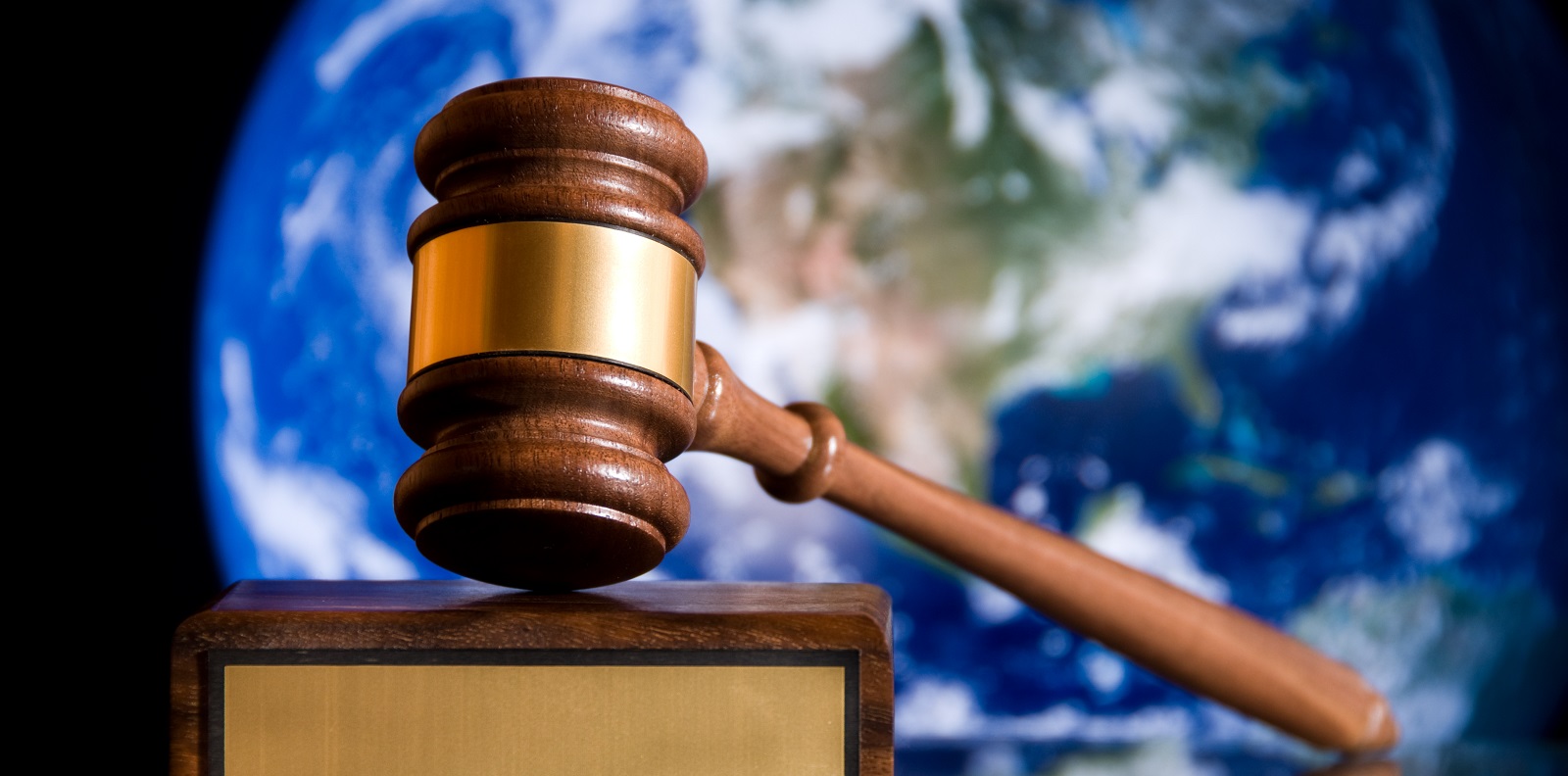 Tiga Jalur Penegakan Hukum Lingkungan Melalui Pengadilan