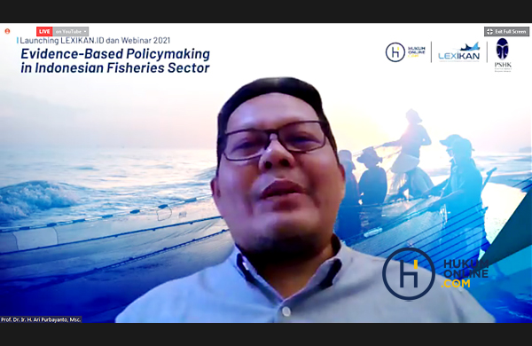 Guru Besar Fakultas Perikanan dan Ilmu Kelautan IPB, Prof Ari Purbayanto saat webinar bertajuk 'Evidence-Based Policymaking in Indonesian Fisheries Sector', Kamis (28/1). Foto: RES 