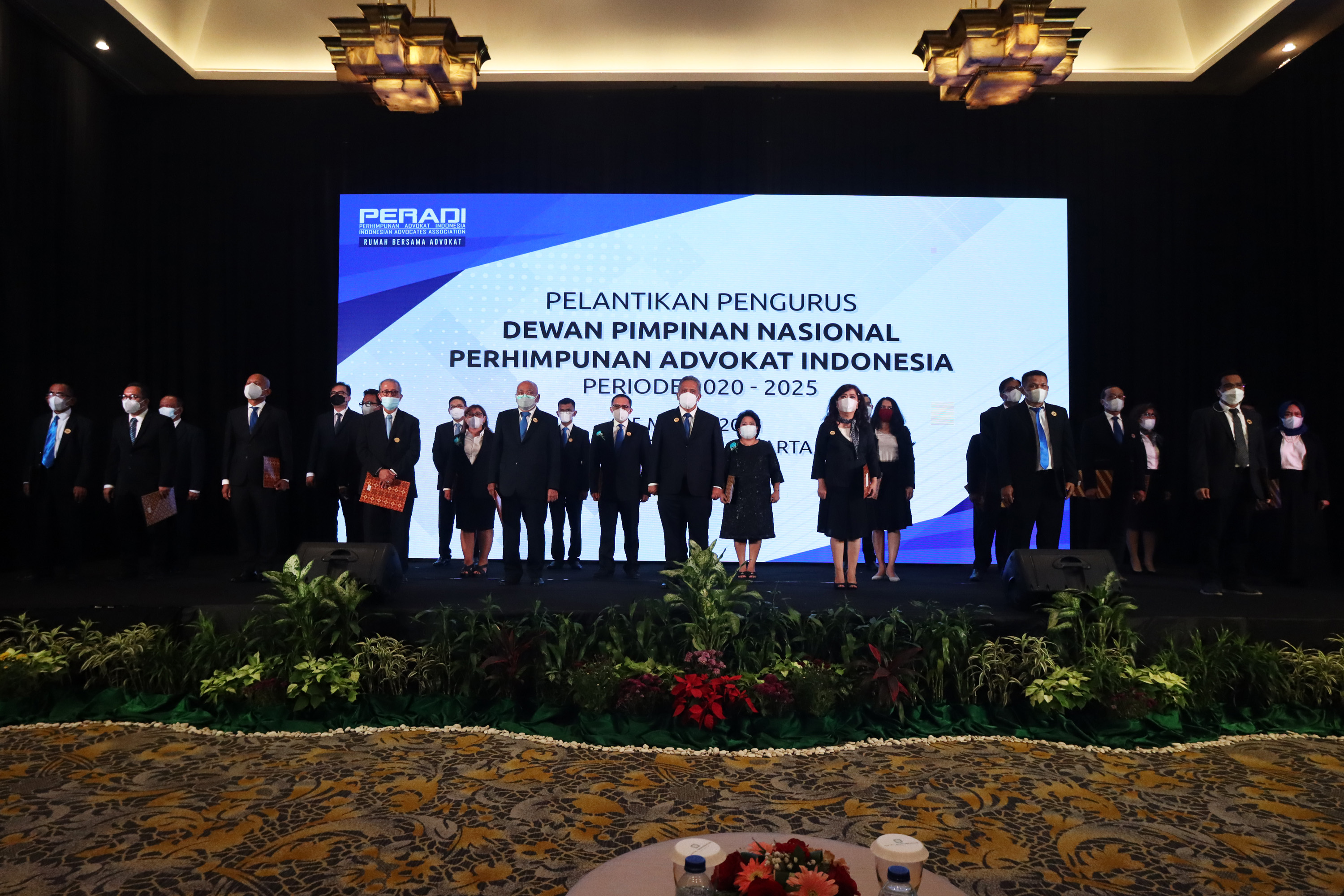 Suasana Pelantikan Kepengurusan DPN Peradi RBA periode 2020-2025 di Hotel Borobudur Jakarta, Jumat (5/3/2021). Foto: RES