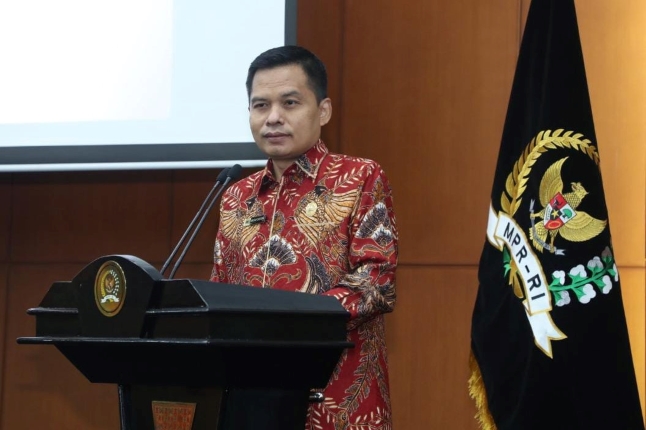 Sekretaris Jenderal MPR Dr. Maruf Cahyono SH, MH. Foto: Istimewa.