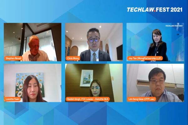 Sejumlah narasumber diskusi daring TechLaw Fest 2021 bertajuk 'Regulatory Compliance and Risk Management by Law Firms in the Digital Age', Rabu (22/9/2021). Foto: ADI